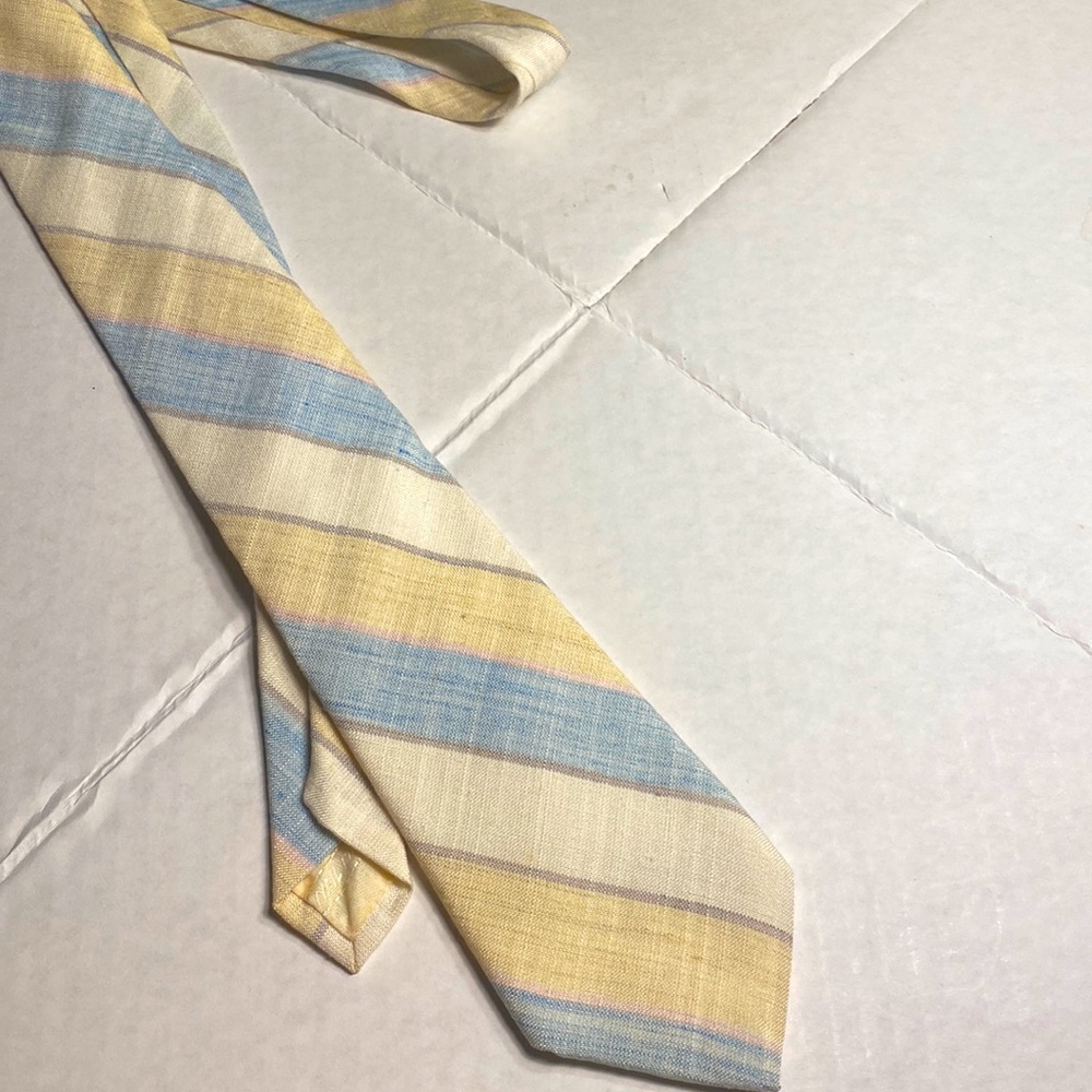 NEIL MARTIN CLASSIC TIE